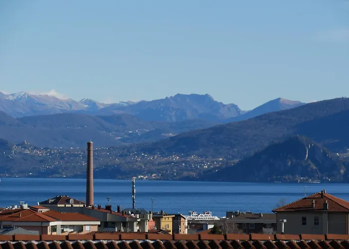 Lejlighed La Perla Del Verbania